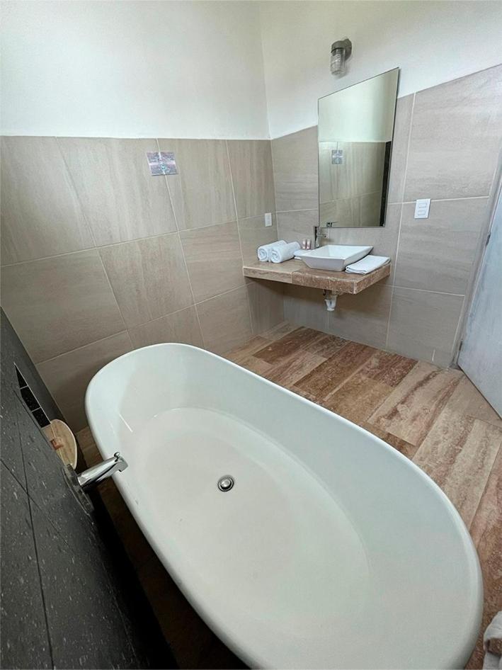 Hotel Splash Inn Alcocer Exteriér fotografie