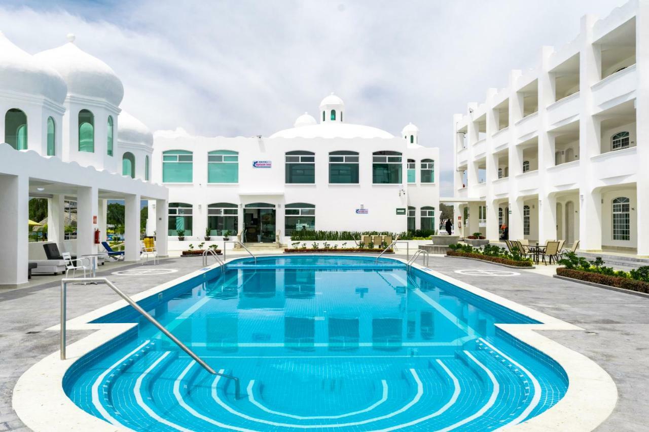 Hotel Splash Inn Alcocer Exteriér fotografie